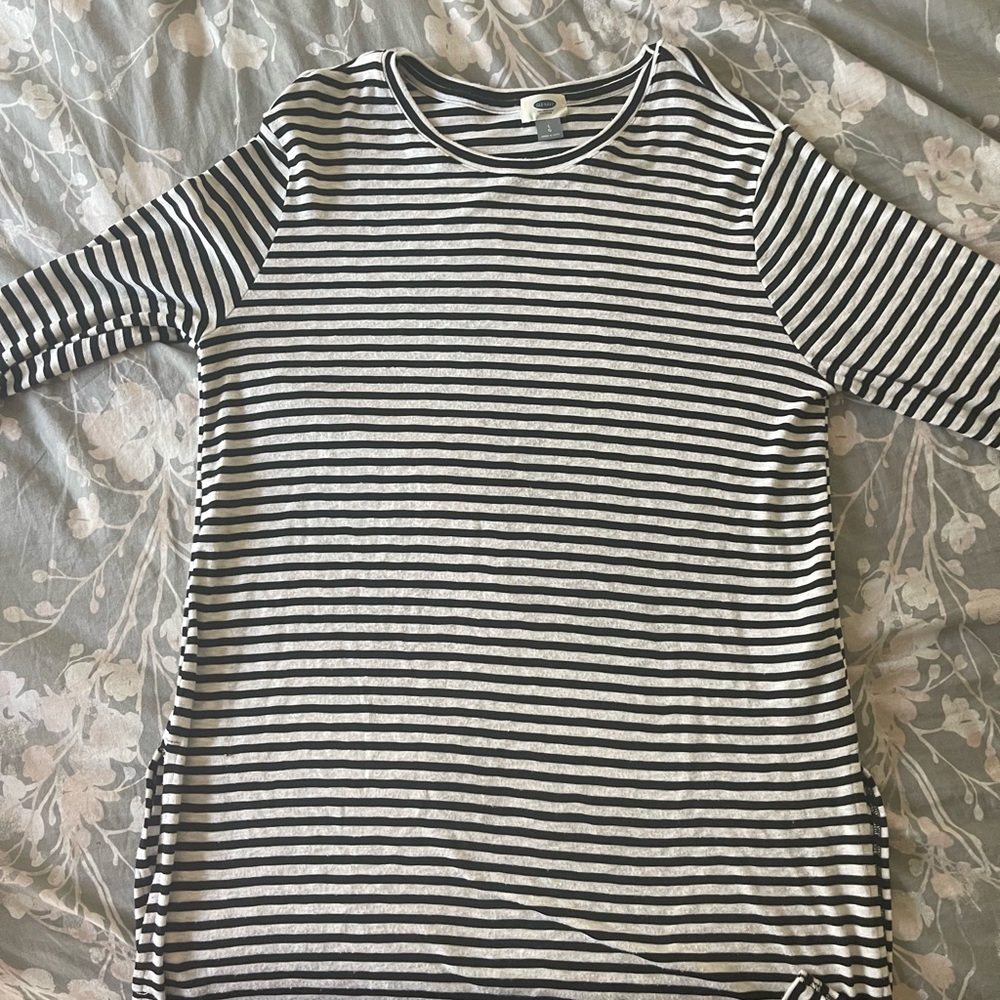 Old Navy striped, long sleeve dress